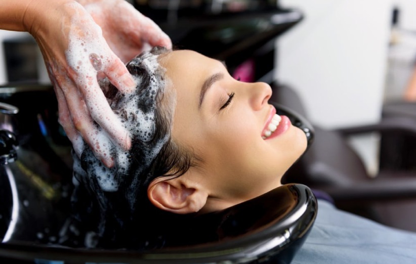 شستشوی مو قبل از کراتینه